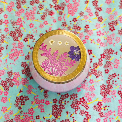 Accent Watercolor Pressed Floral Candle - Blackberry + Coconut - Che Cose Belle