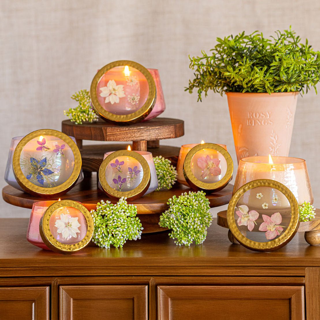 Accent Watercolor Pressed Floral Candle - Rose + Oud - Che Cose Belle
