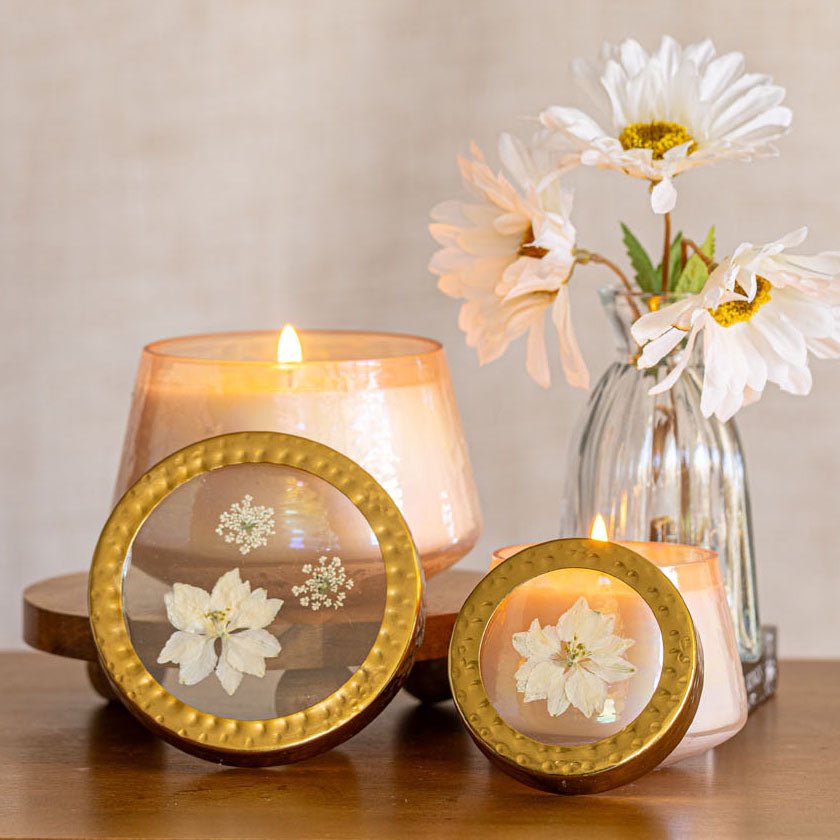 Accent Watercolor Pressed Floral Candle - Rose + Oud - Che Cose Belle