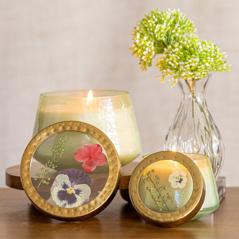 Accent Watercolor Pressed Floral Candle - Tomato Vine - Che Cose Belle