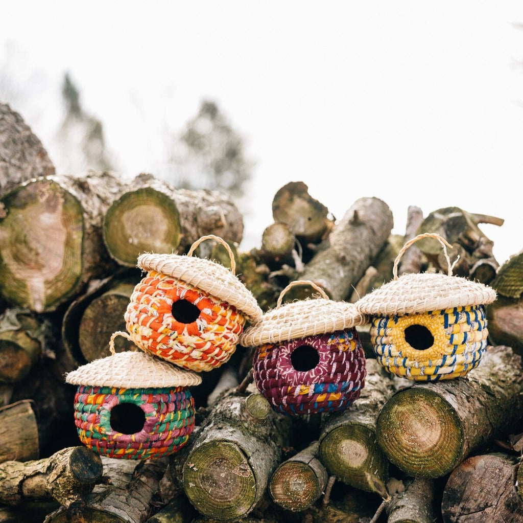 Acorn Sari Birdhouse - Che Cose Belle