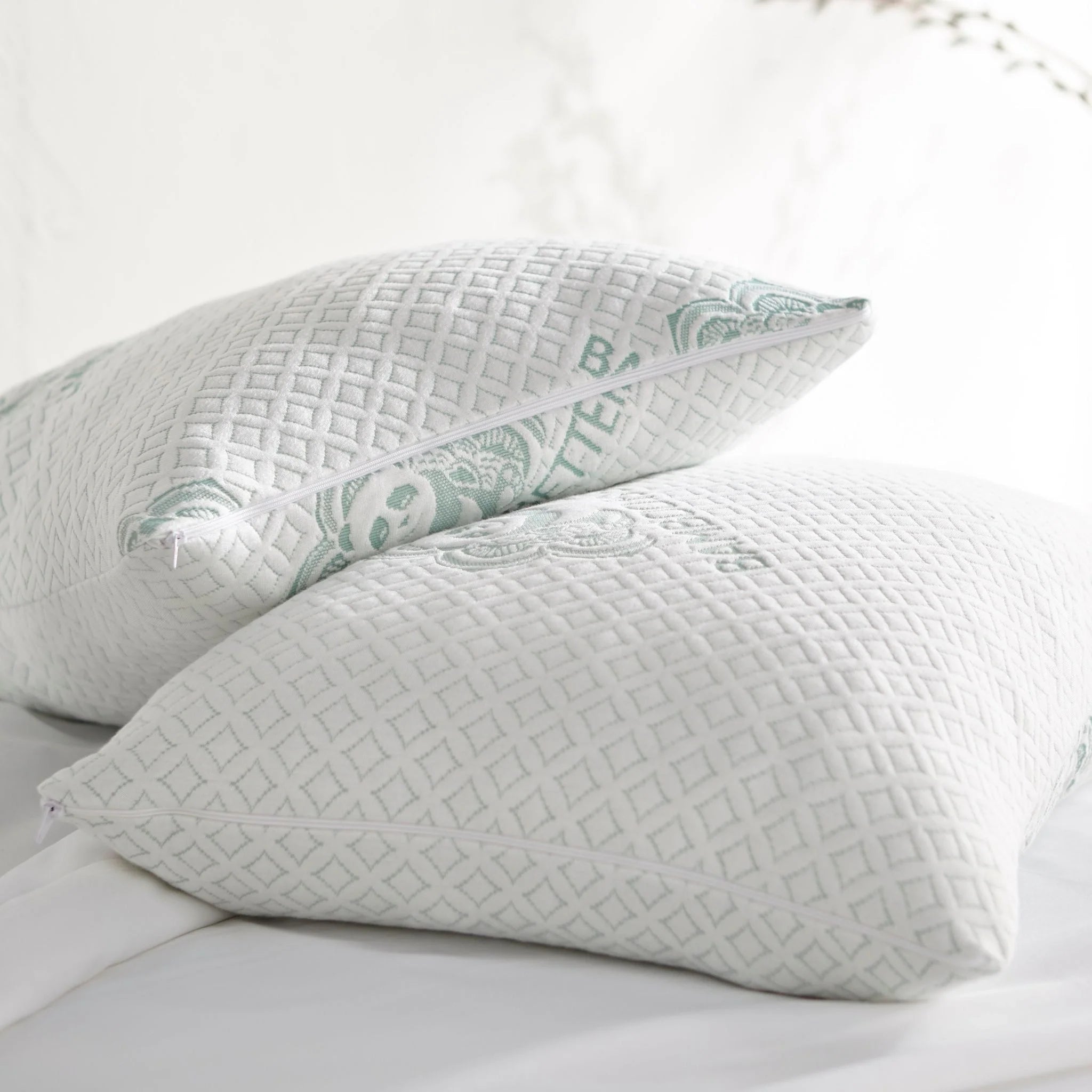 Adjustable Bamboo Cooling Pillow | Bed Pillows - Che Cose Belle
