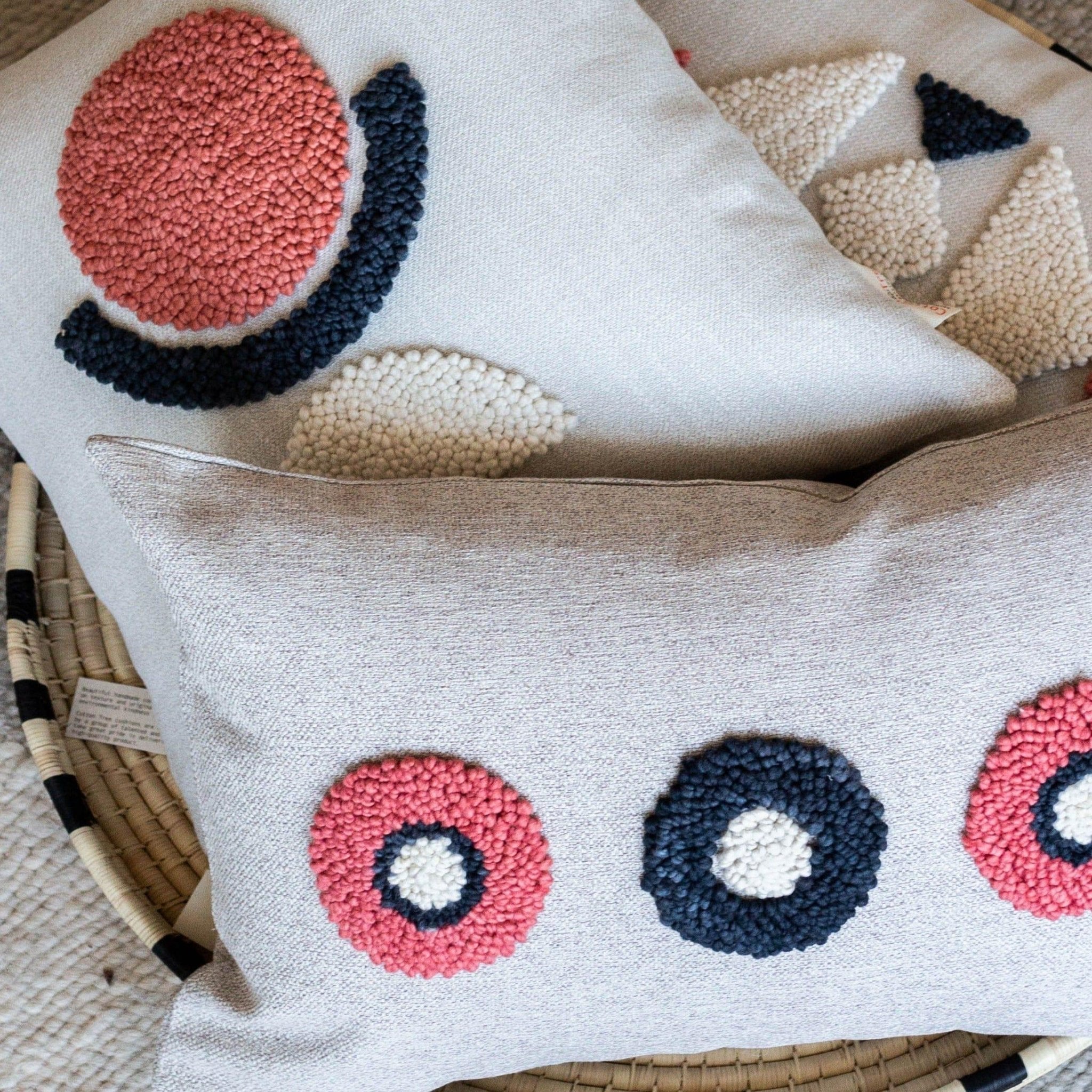 AfriScandi Circles Throw Pillow - Che Cose Belle