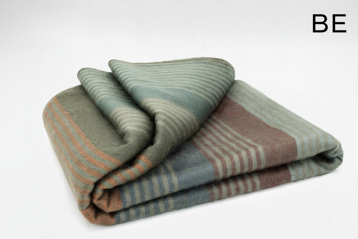 Alpaca Bed Blanket - Striped - Che Cose Belle