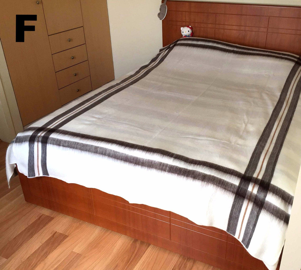 Alpaca Bed Blanket - Striped - Che Cose Belle