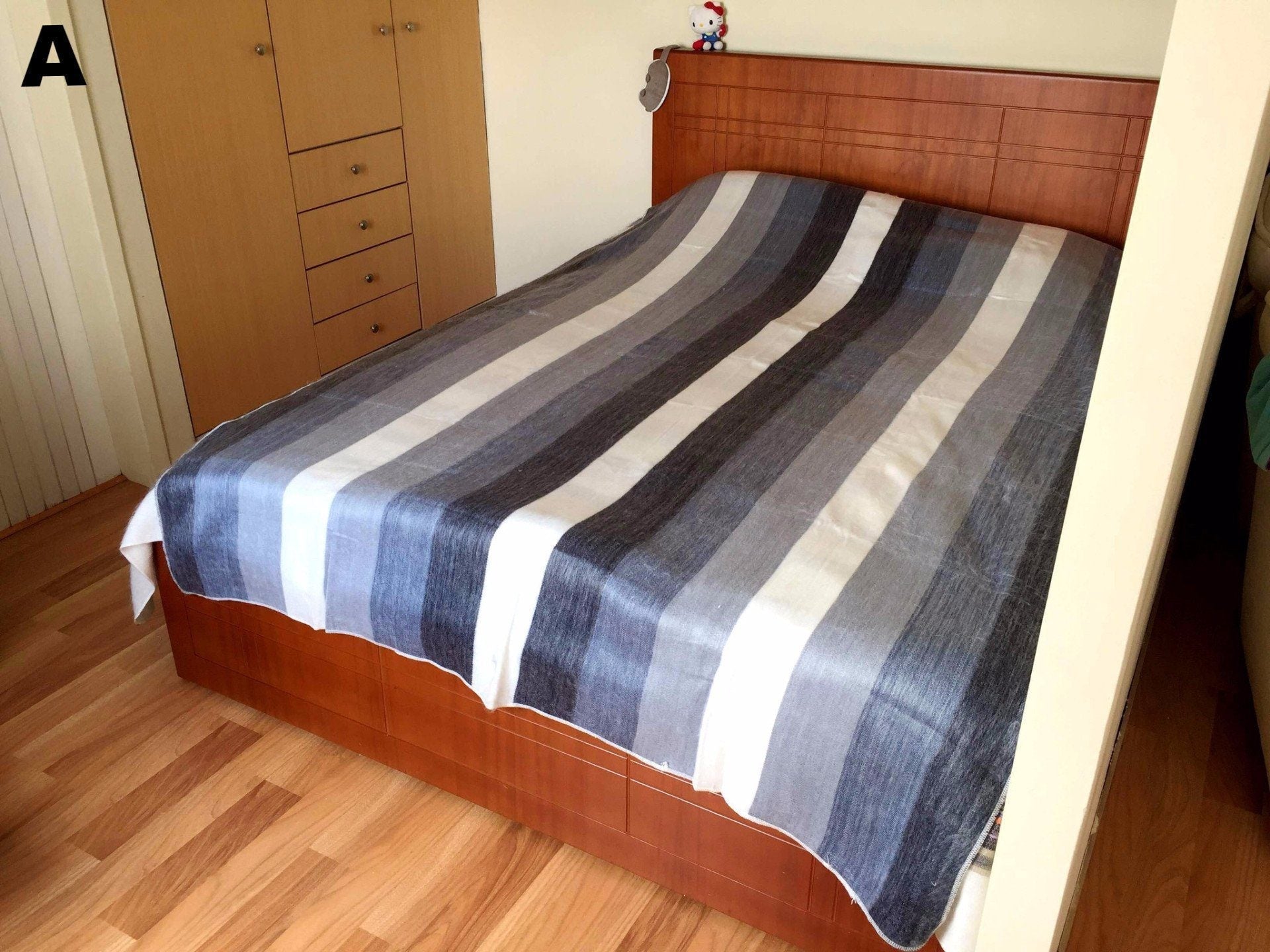 Alpaca Bed Blanket - Striped - Che Cose Belle