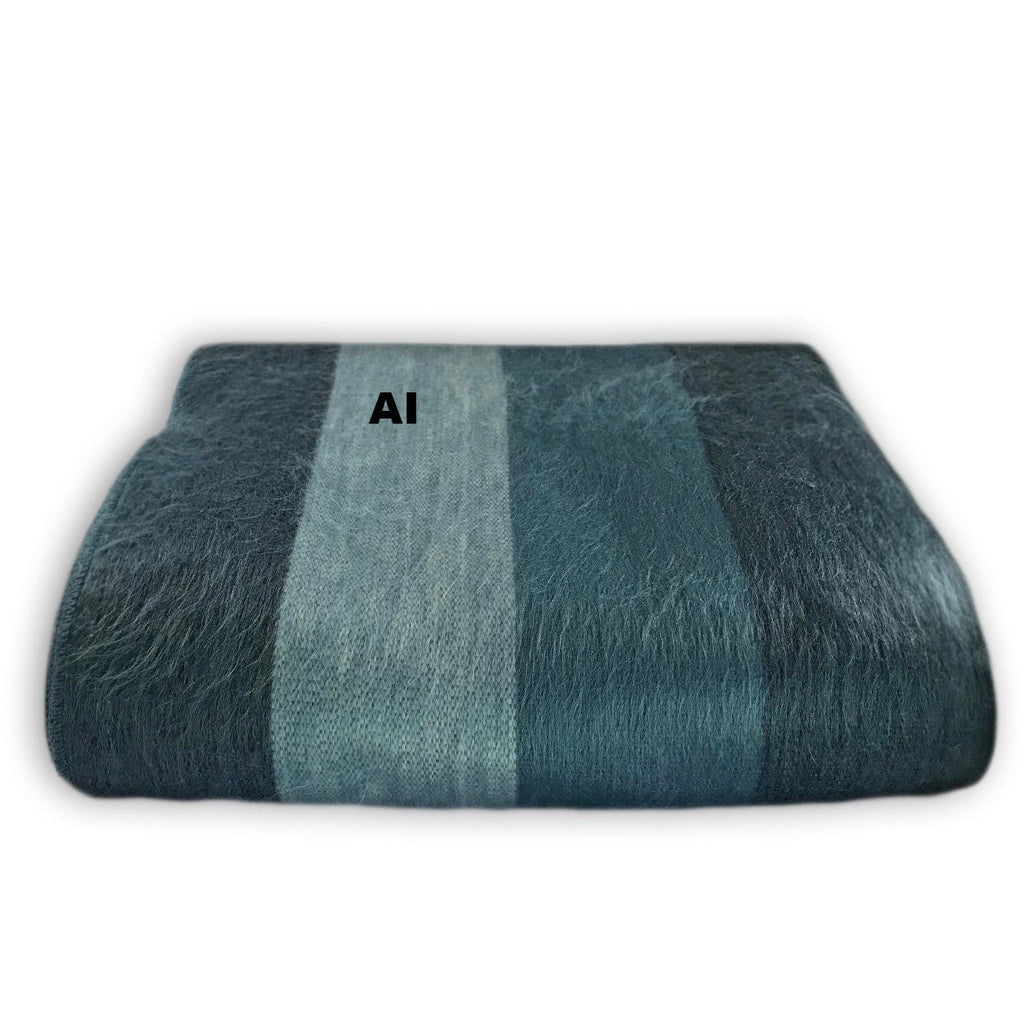 Alpaca Bed Blanket - Striped - Che Cose Belle
