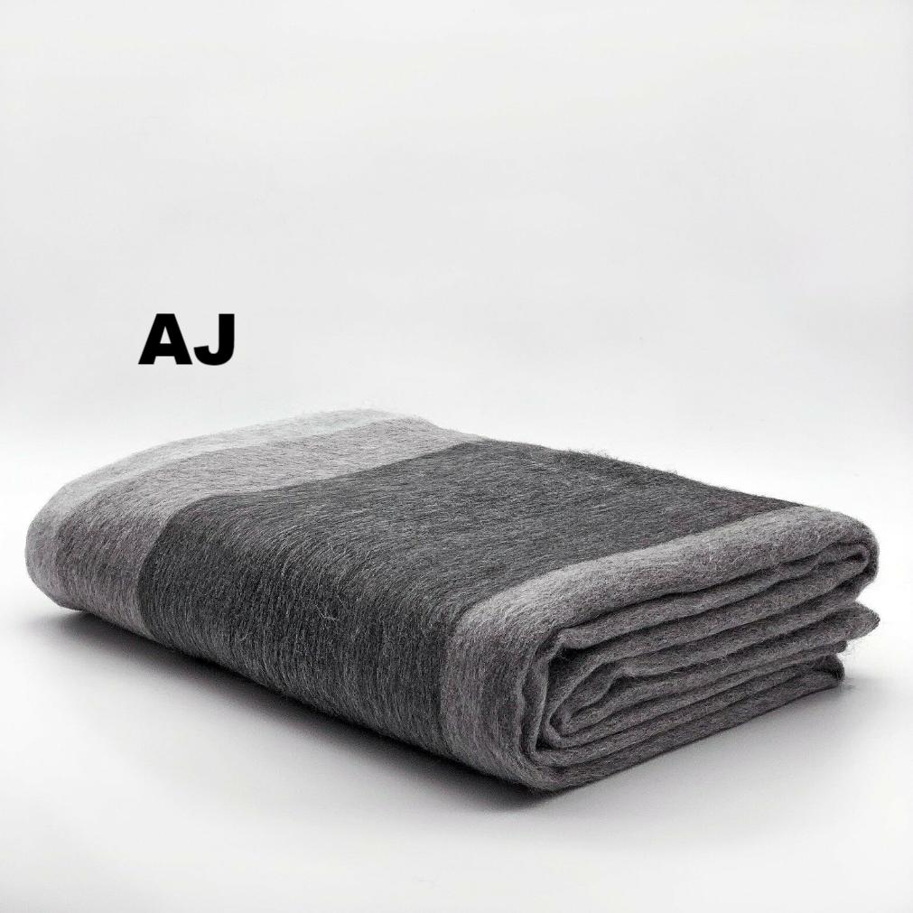 Alpaca Bed Blanket - Striped - Che Cose Belle