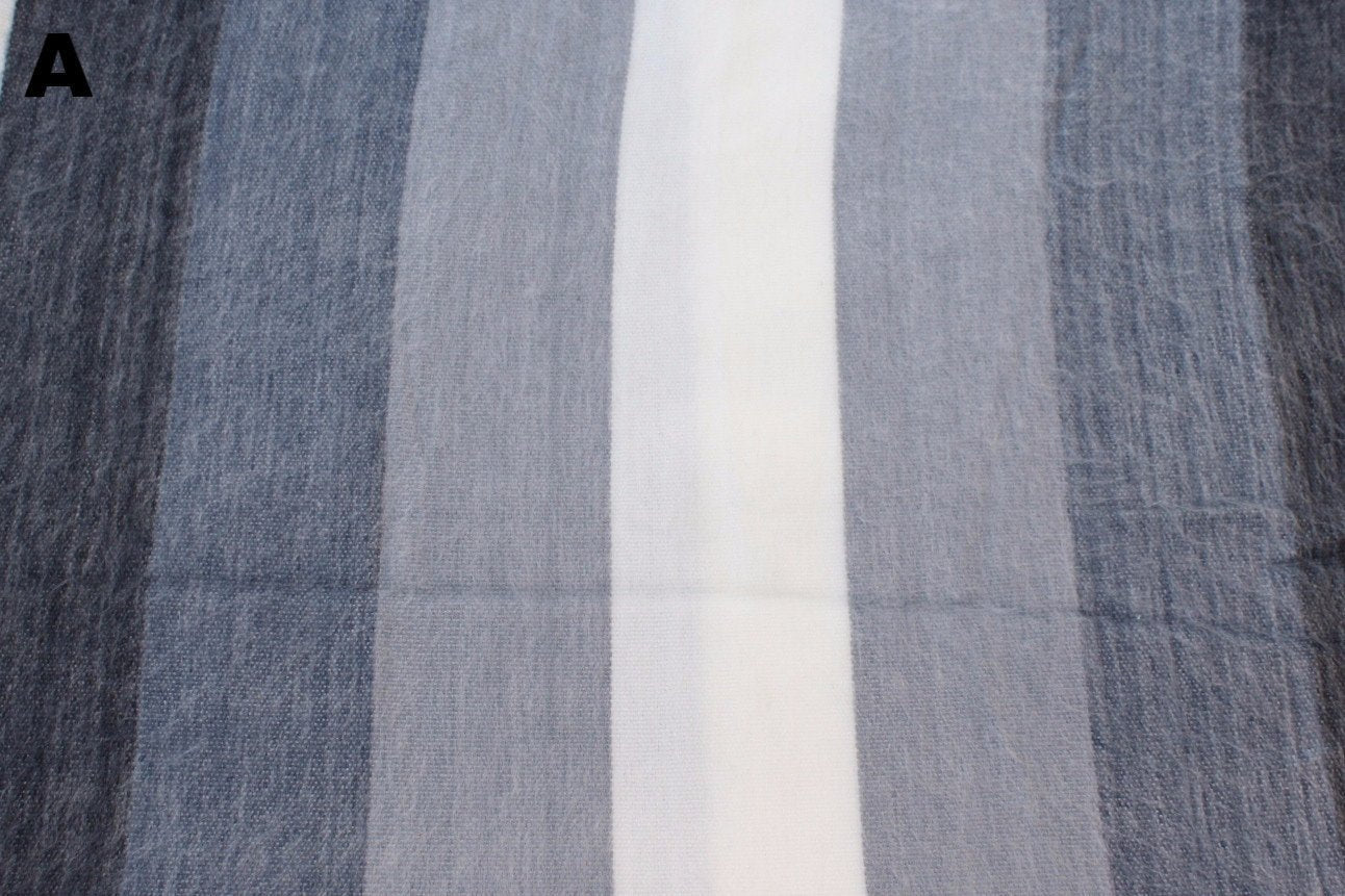 Alpaca Bed Blanket - Striped - Che Cose Belle