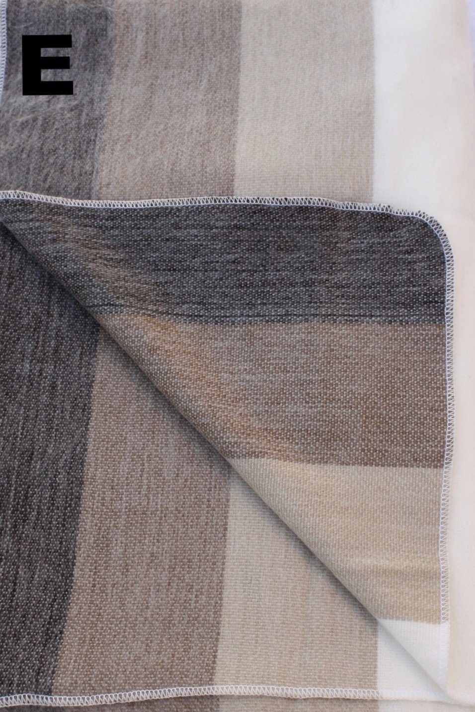 Alpaca Bed Blanket - Striped - Che Cose Belle