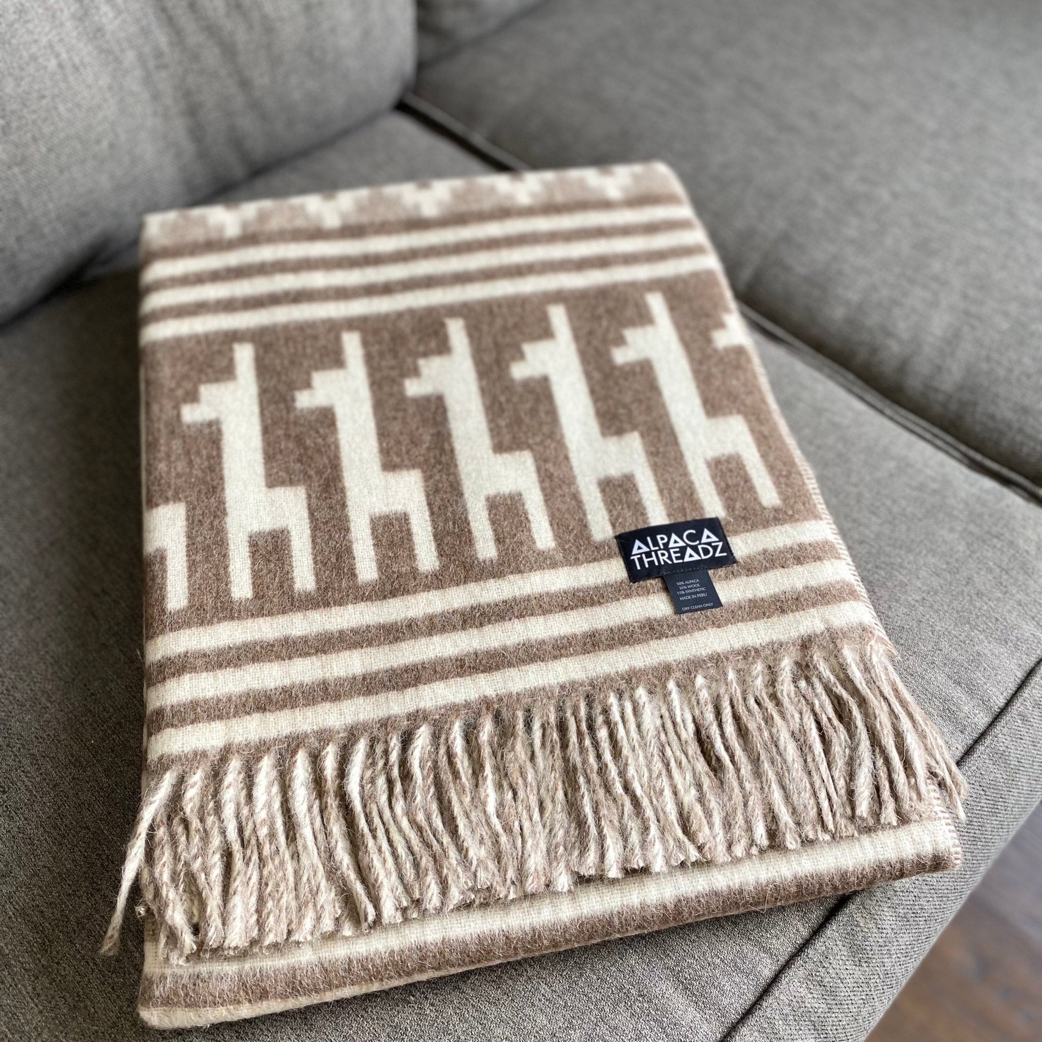 Alpaca Wool Throw Blanket - Alpaca Design - Che Cose Belle