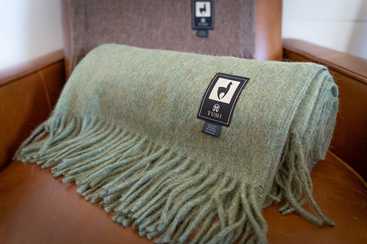 Alpaca Wool Throw Blanket - Solid Colors - Che Cose Belle
