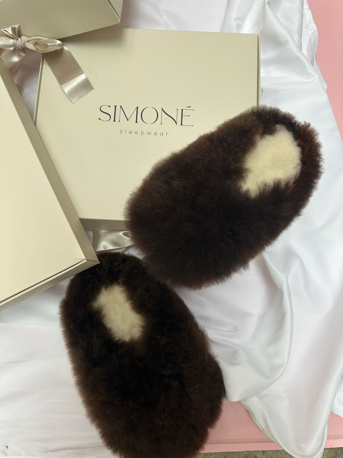 Alpuffas - Genuine Alpaca Slippers - Che Cose Belle