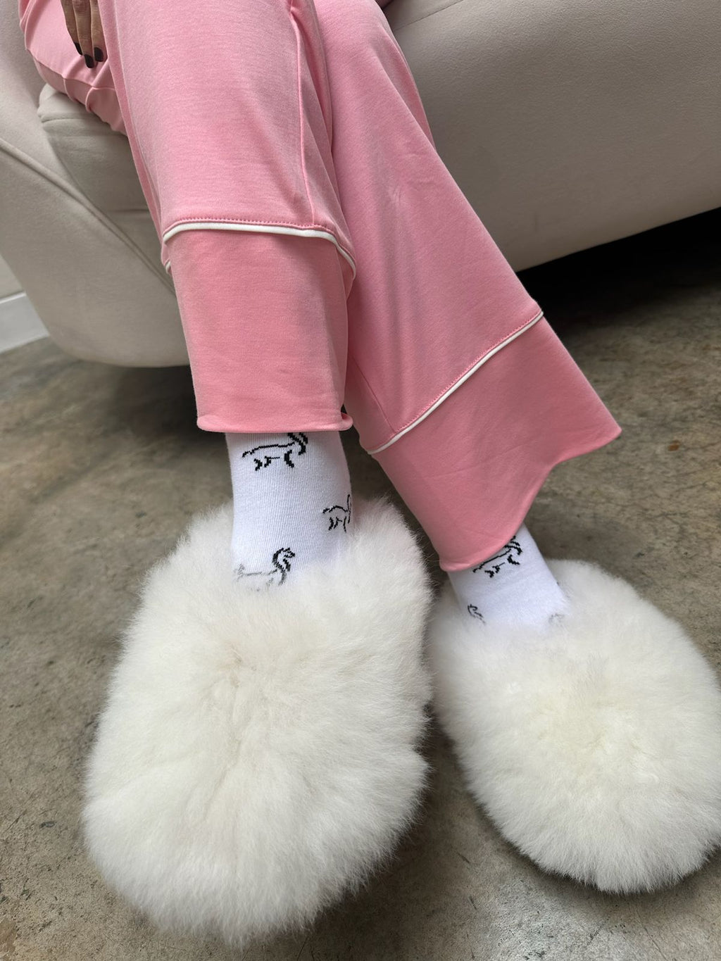 Alpuffas - Genuine Alpaca Slippers - Che Cose Belle