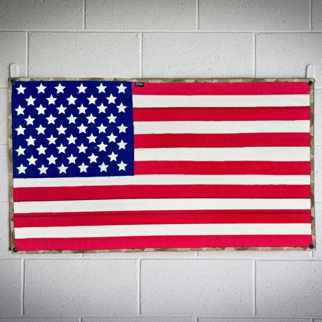 American Flag - Fire Hose & Arid Border - Che Cose Belle