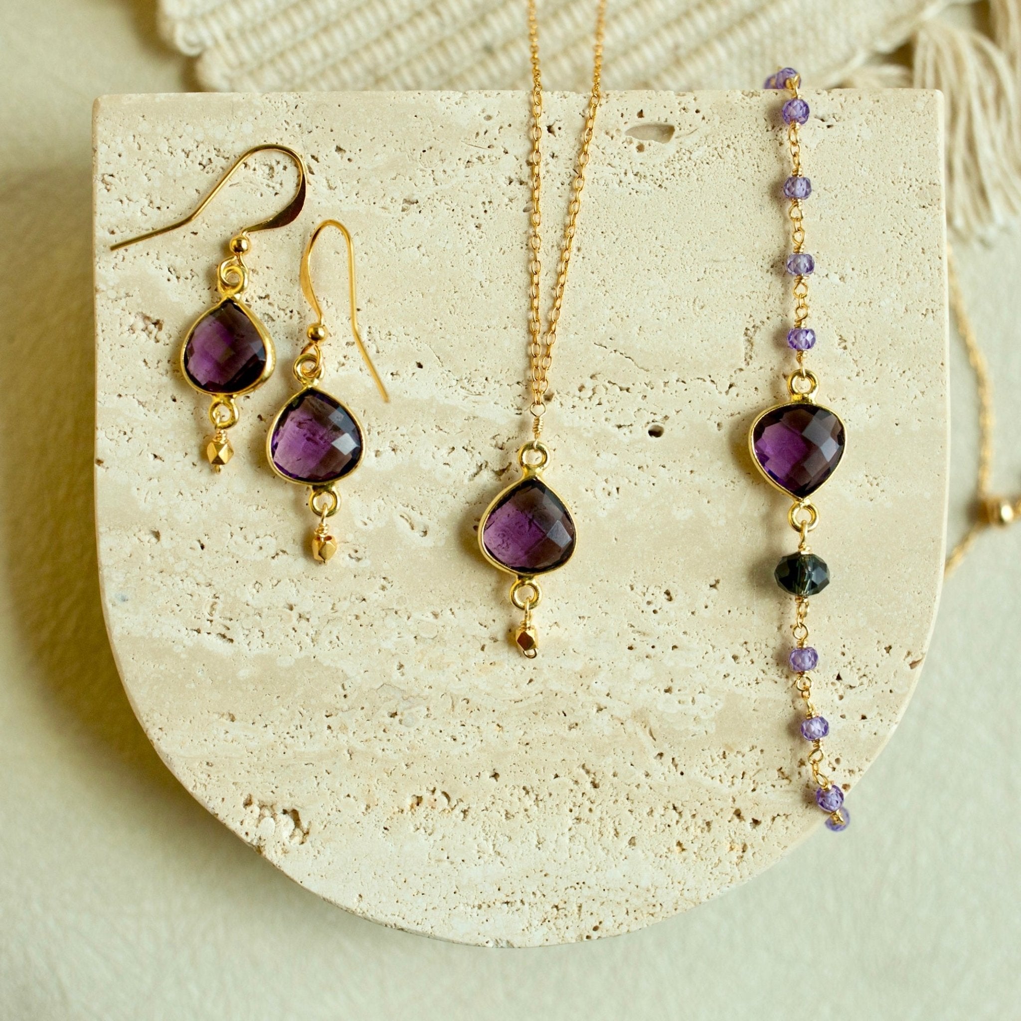 Amethyst Ballet Bracelet - Che Cose Belle