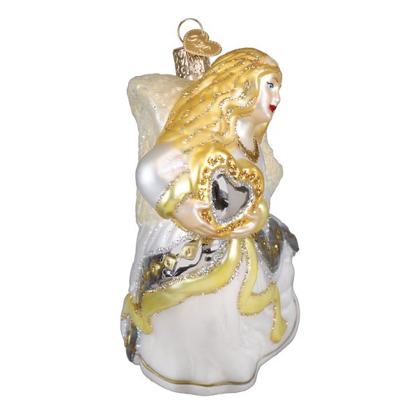 Angel With Heart Ornament - Che Cose Belle