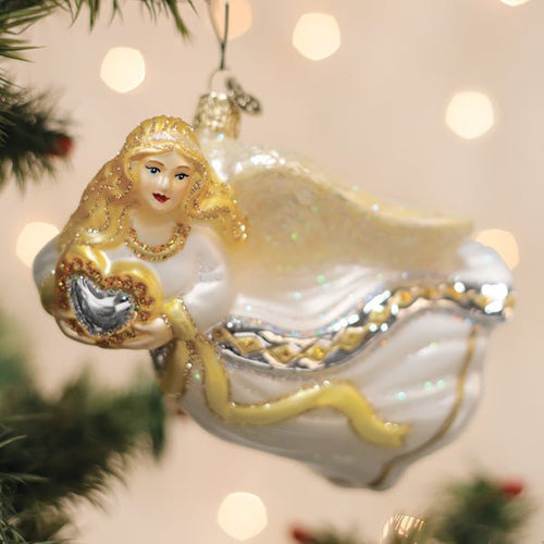 Angel With Heart Ornament - Che Cose Belle