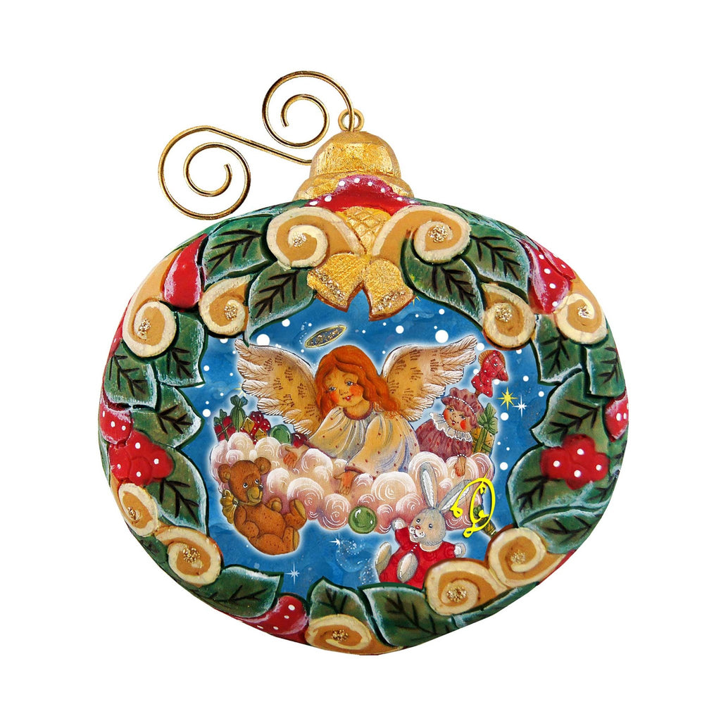 Angel's Gift Wreath Sculpted Hand-Painted Christmas Ornament by G. DeBrekht - Nativity Holiday Decor - 610314 - Che Cose Belle