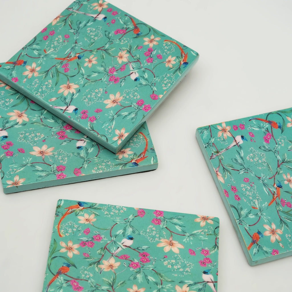 Aqua Flora Enamel Coasters, Set of 4 - Che Cose Belle