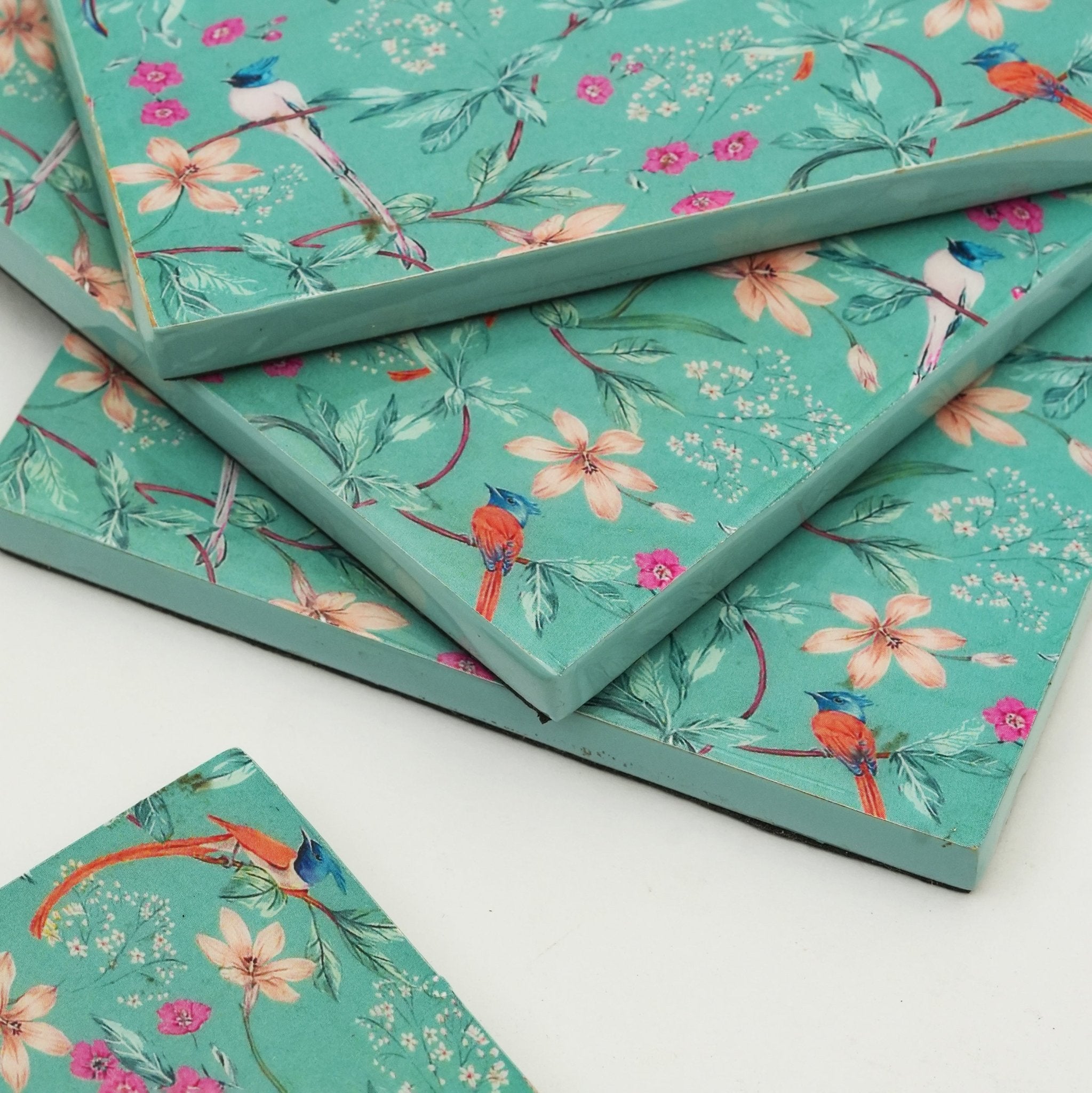 Aqua Flora Enamel Coasters, Set of 4 - Che Cose Belle