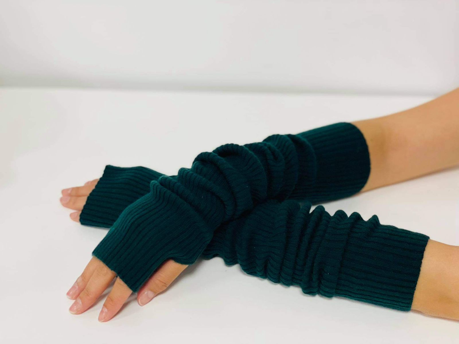 Arm Warmers: Örgöö - 100% Mongolian Cashmere - Che Cose Belle