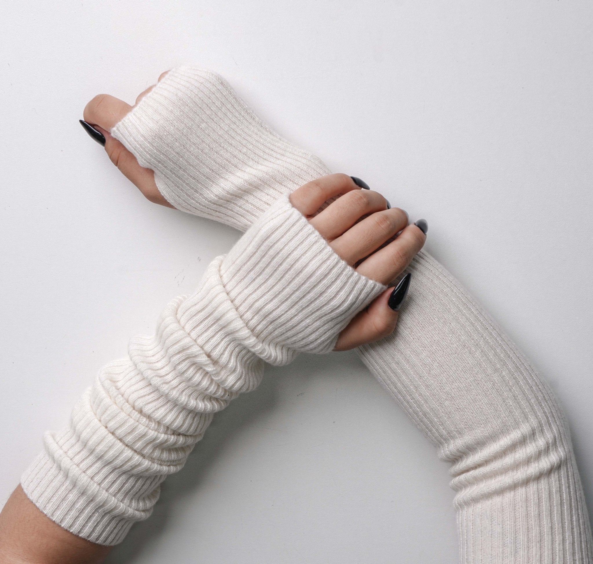 Arm Warmers: Örgöö - 100% Mongolian Cashmere - Che Cose Belle