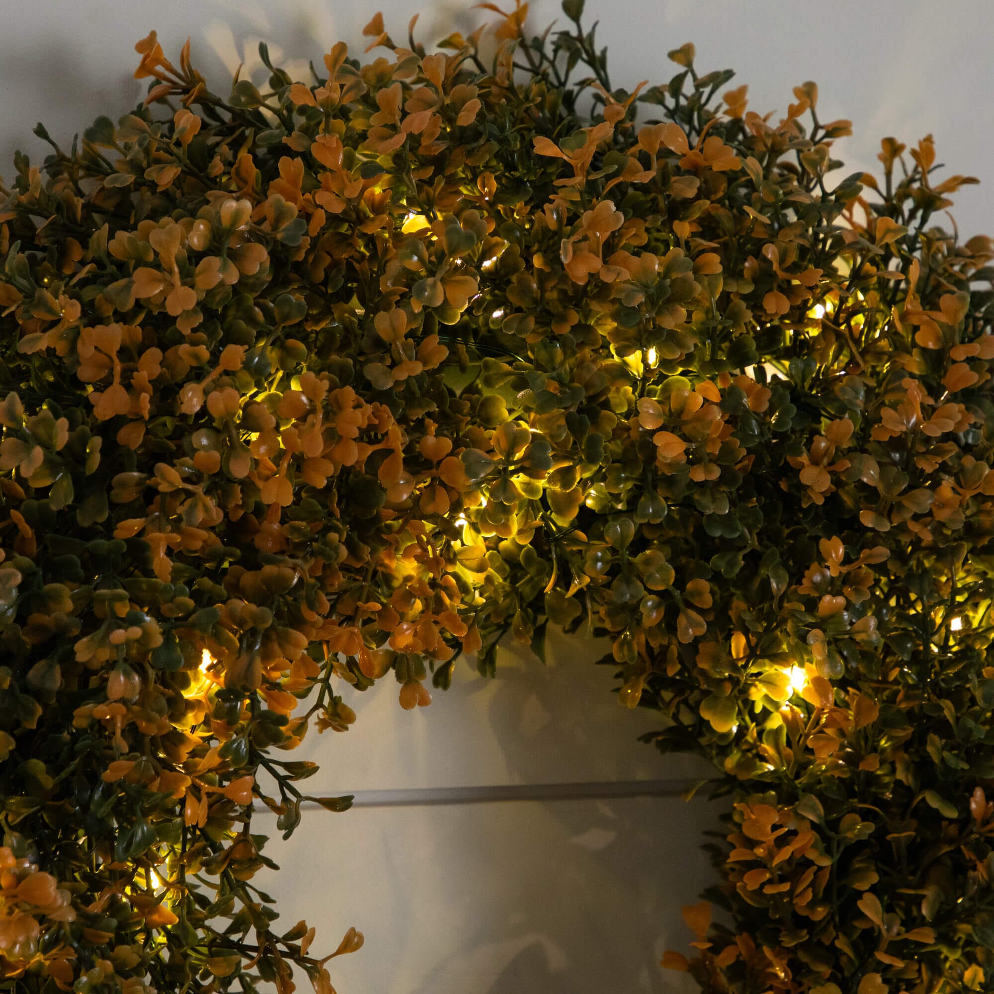 18" Pre-Lit Autumn Boxwood Artificial Fall Wreath with 25 Warm White LED Lights