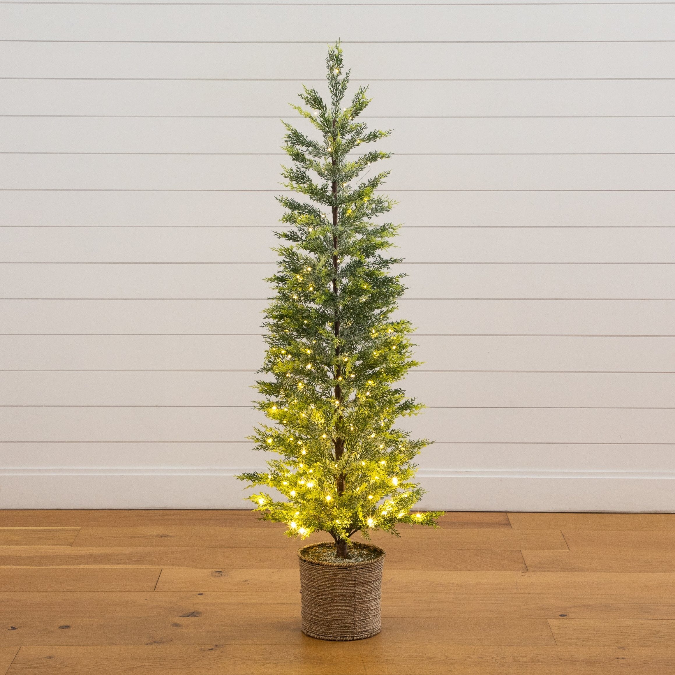 5’ Pre-Lit Artificial Snowed Cypress Christmas Tree with 140 LED Lights in Hyacinth Basket