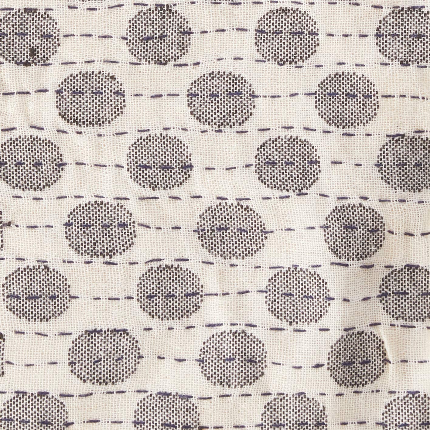 Artisan Hand Loomed Placemat - Gray Dots - 14" x 19"- Set of 4 Arcadia Home - Che Cose Belle
