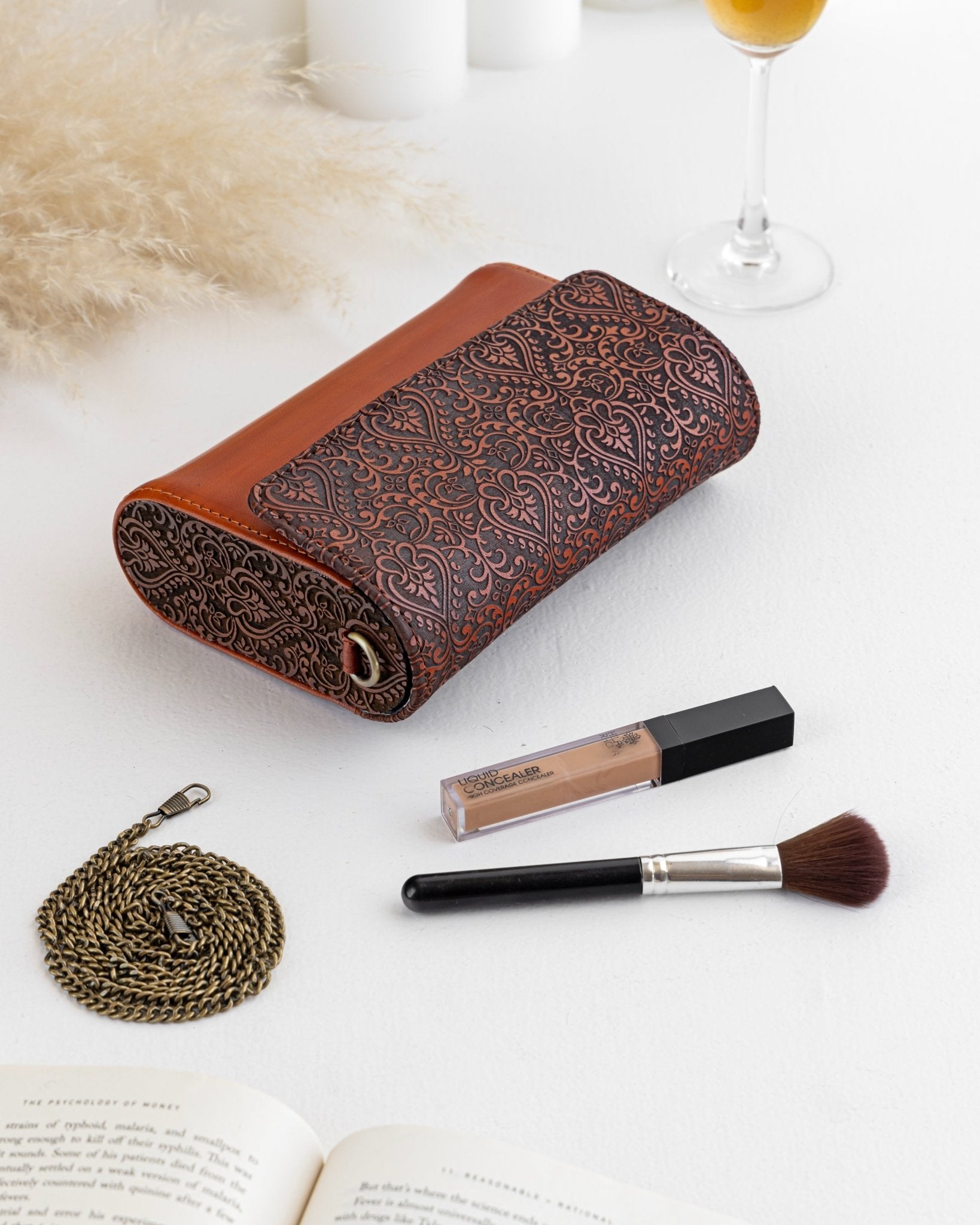 Auburn Elegance Sling Bag - Che Cose Belle