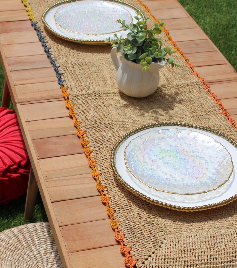 Aura Raffia table Runner, colorful edge tabletop - Che Cose Belle