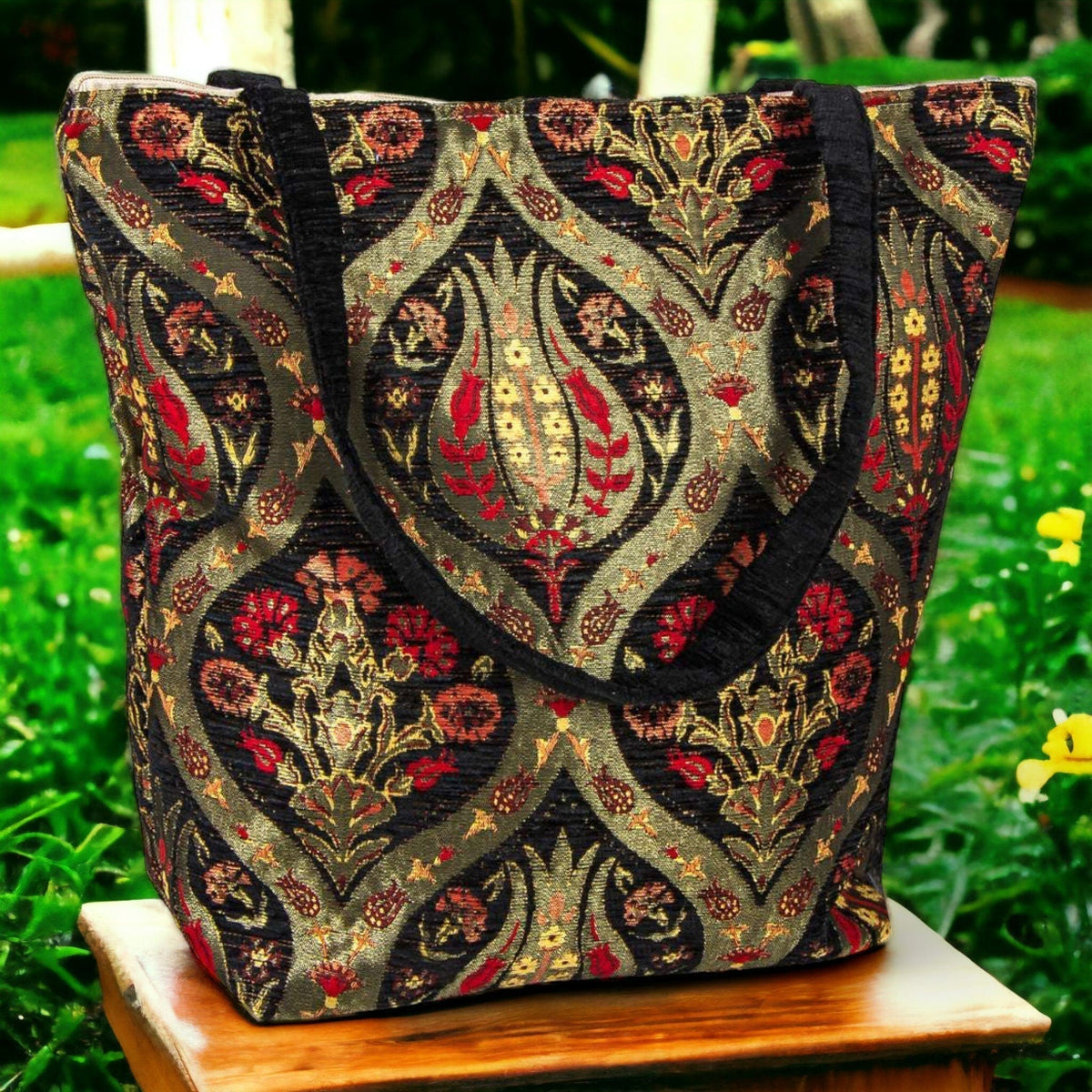 Authentic Kilim Fabric Ottoman Design Purse with Handles, Turkish Carpet, Beach Bag, Tote, Reusable Shopping Bag - Black/Gold/Red - Che Cose Belle