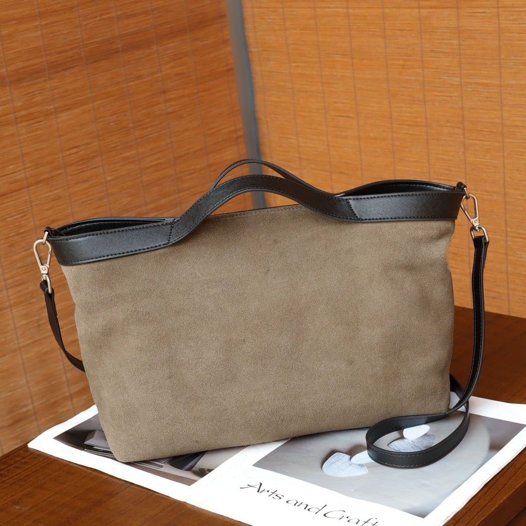 Autumn And Winter New Matte Cowhide Tote Bag, Simple And Versatile, Large Capacity Handbag, Commuting Crossbody Real Leather Women's Bag - Che Cose Belle