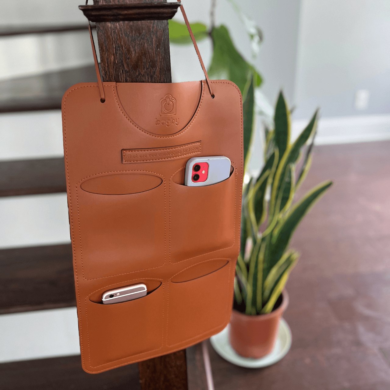 Bagby SOCIAL Vegan Leather - 4 Pocket Phone Holder - Che Cose Belle