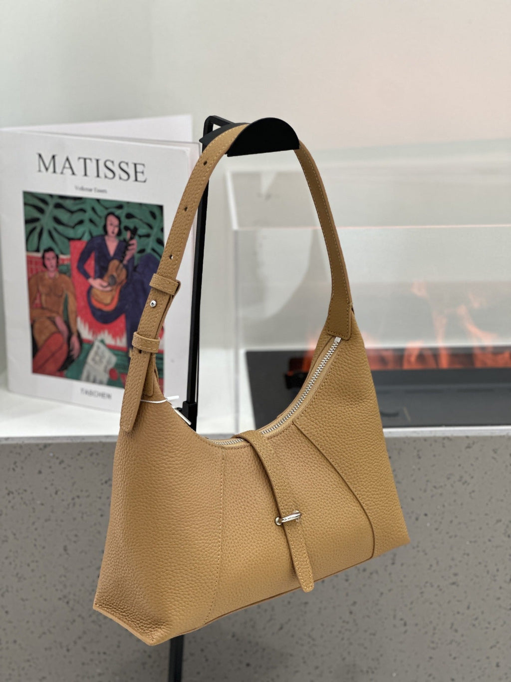 Baidie Leather Women's Bag 2025 New First-Layer Cowhide Dumpling Bag French-Style Shoulder Bag Crescent Handbag Pillow Bag - Che Cose Belle