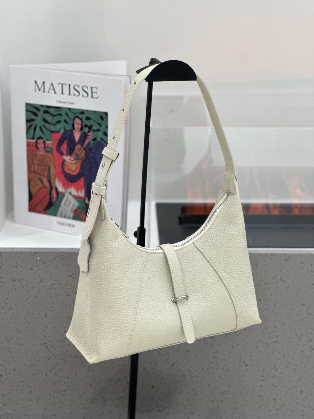 Baidie Leather Women's Bag 2025 New First-Layer Cowhide Dumpling Bag French-Style Shoulder Bag Crescent Handbag Pillow Bag - Che Cose Belle