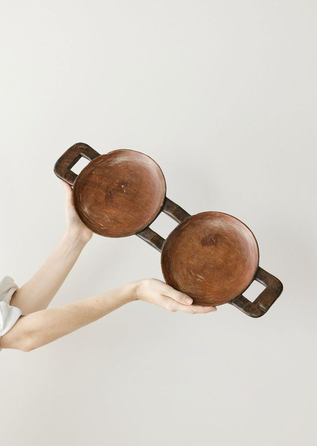 Bamenda Duo Circular Wooden Serving Tray - Che Cose Belle