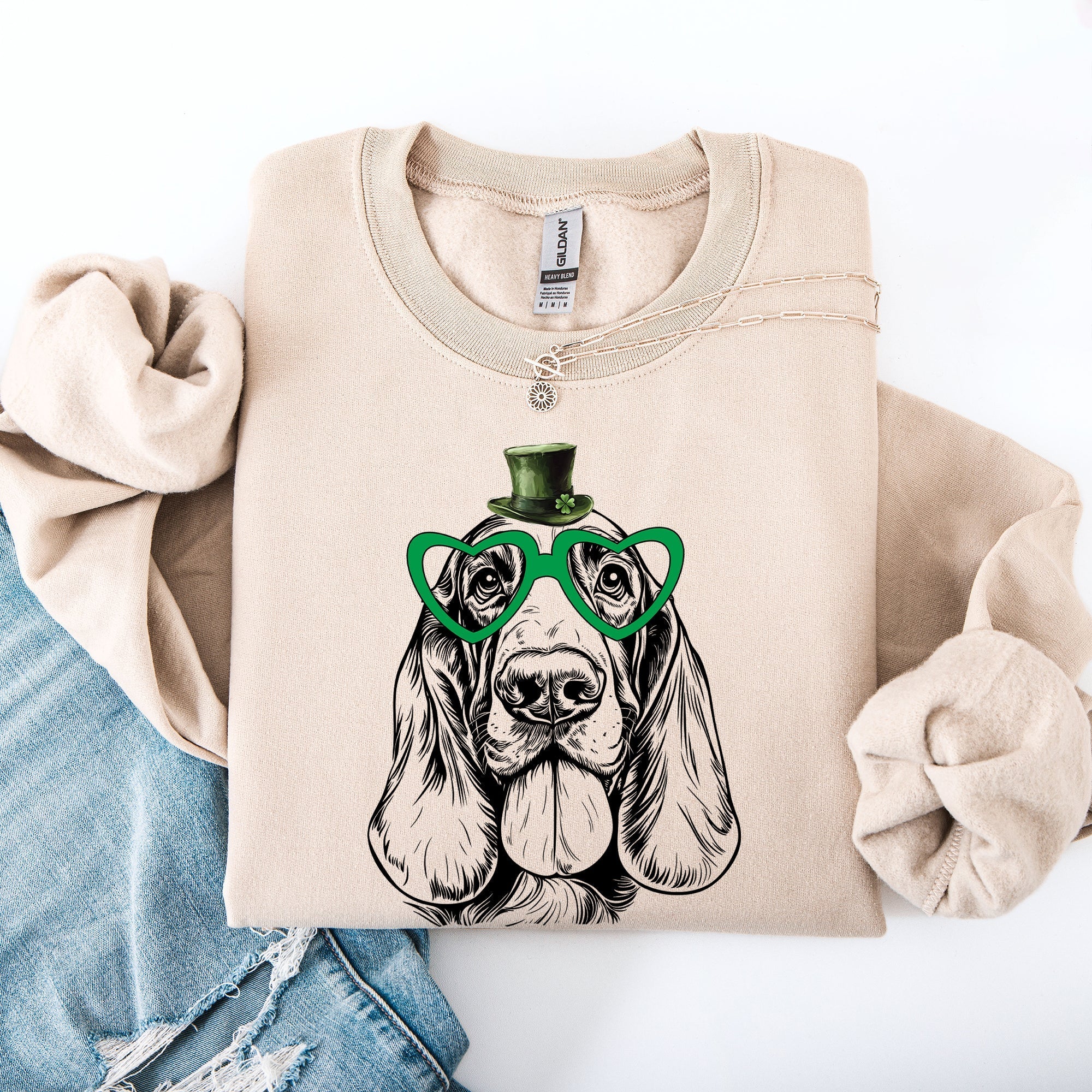Basset Hound, Adorable Dog, St Patrick's Day, Lucky, Irish Sweatshirt - Che Cose Belle