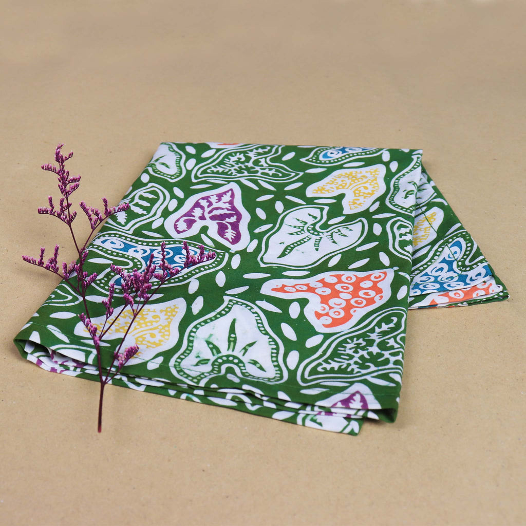 Batik Tea Towel Hand Dyed, Taro Leaf, Hand Dyed, 100% Cotton - Che Cose Belle