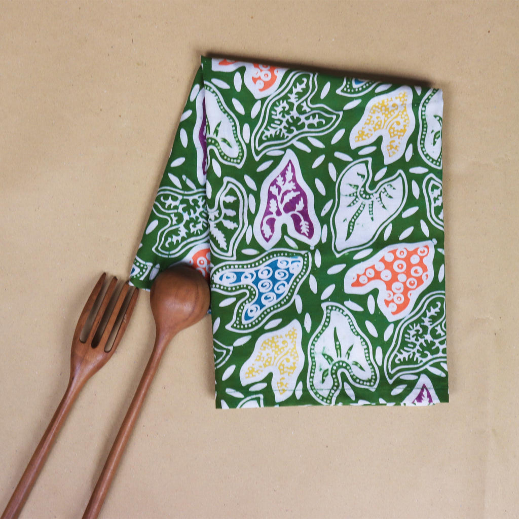 Batik Tea Towel Hand Dyed, Taro Leaf, Hand Dyed, 100% Cotton - Che Cose Belle