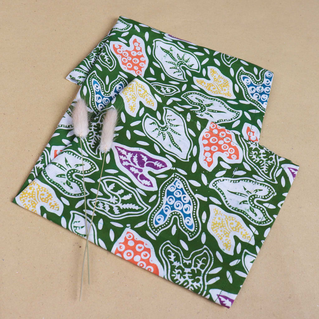 Batik Tea Towel Hand Dyed, Taro Leaf, Hand Dyed, 100% Cotton - Che Cose Belle