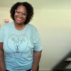 Be The Light Classic Tee - Che Cose Belle