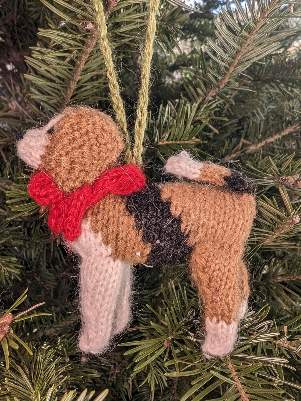 Beagle Hand Knit Christmas Ornament Arcadia Home - Che Cose Belle