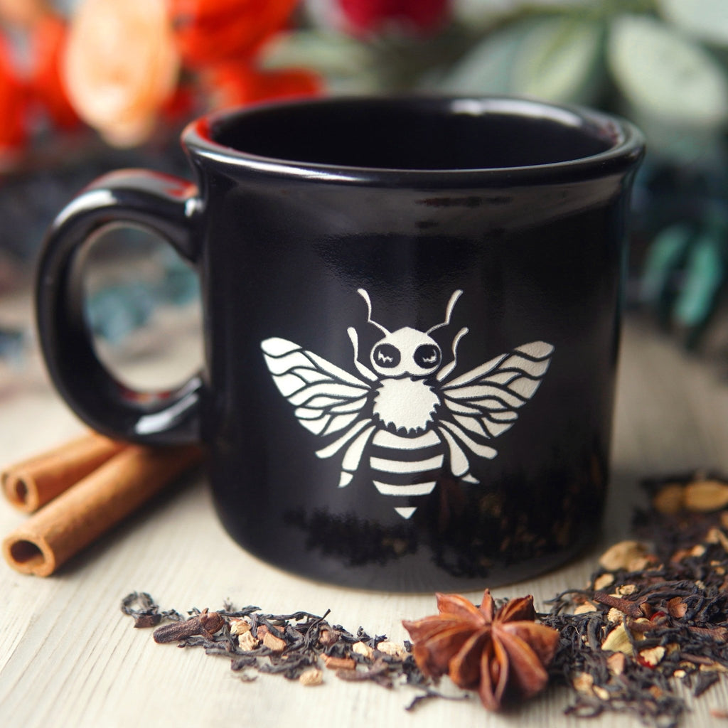 Bee Camp Mug - made in USA ceramic - Che Cose Belle