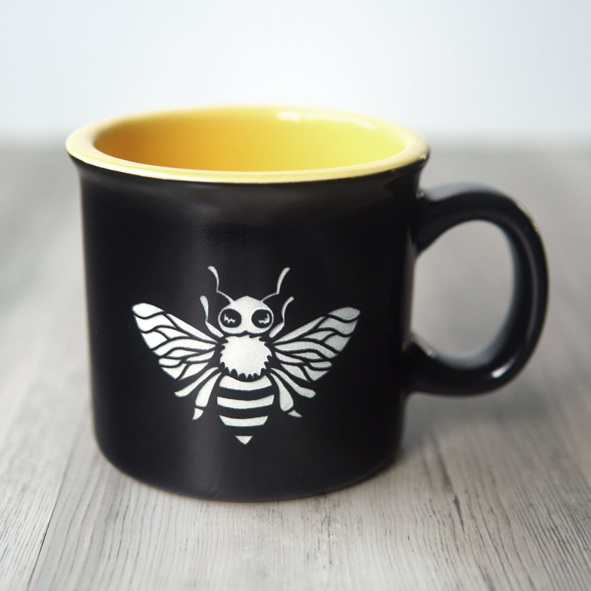 Bee Camp Mug - made in USA ceramic - Che Cose Belle