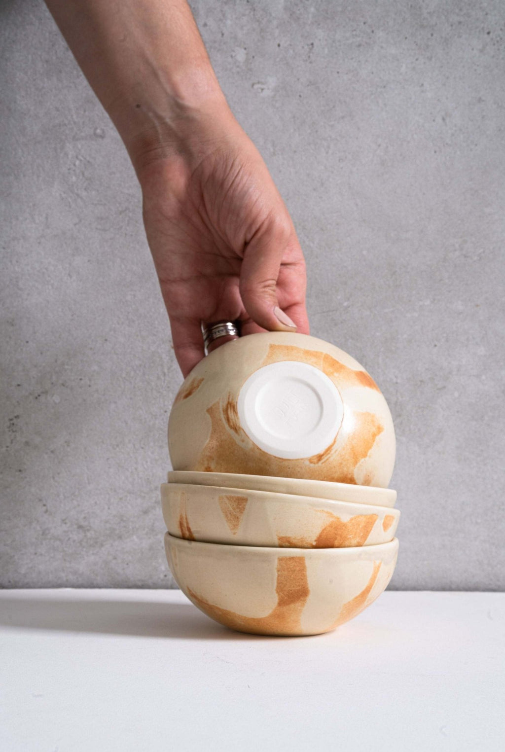 Beige Matte Stoneware Bowl - Che Cose Belle