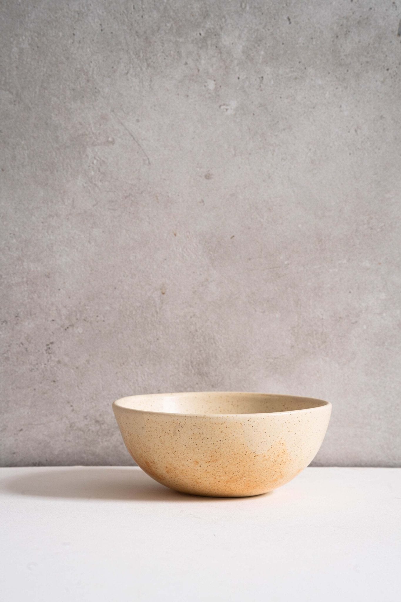 Beige Matte Stoneware Bowl - Che Cose Belle