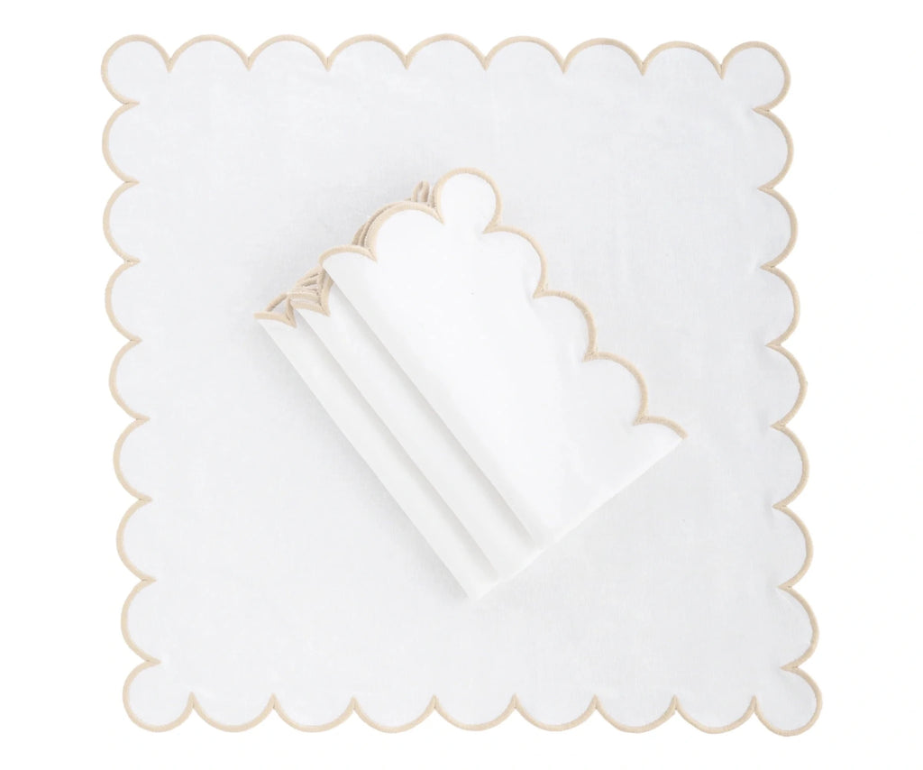 Beige Scalloped Edge Napkins - LongWave - Che Cose Belle