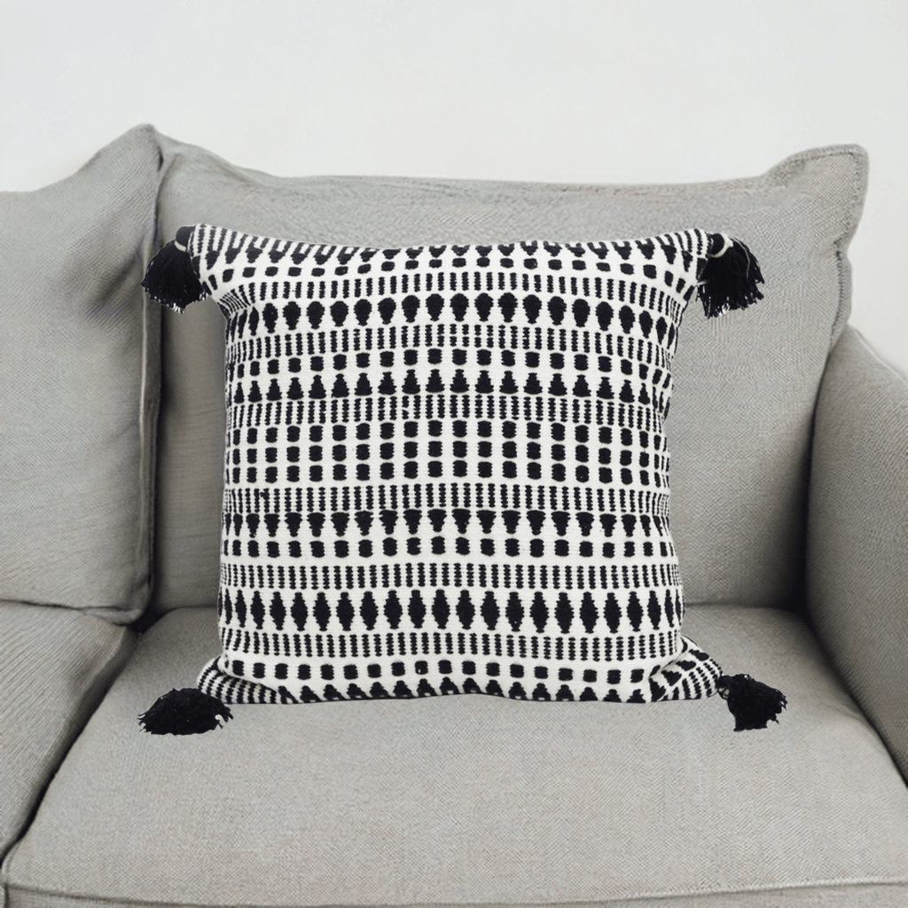 Black 22" X 22" Throw Pillow for couch with Tassels-Winter - Che Cose Belle